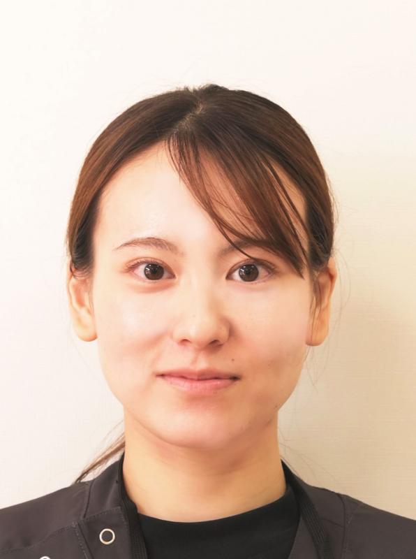 根岸青葉医師顔写真