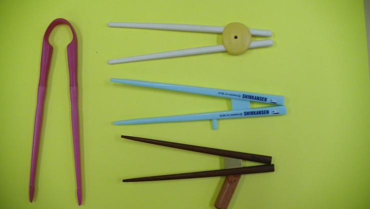 使いやすい箸や練習用の箸の例