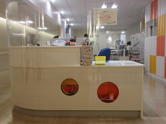 10Bスタッフステーション